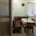 Uznik's *