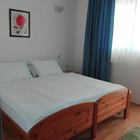 Uznik's Apartman *