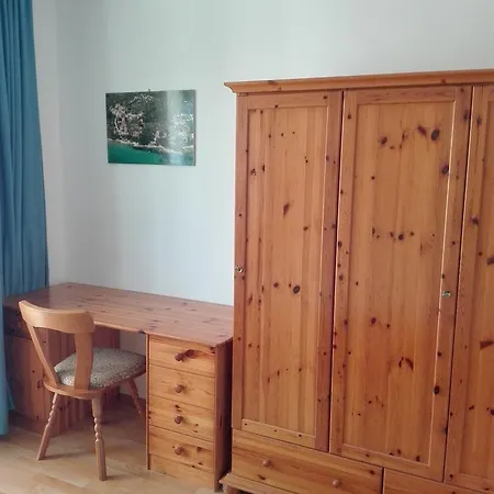 Uznik's Apartman Tkon