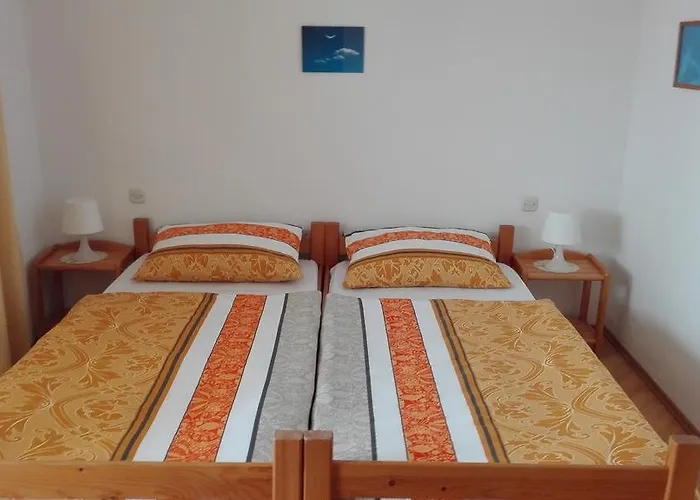 Uznik's Apartman